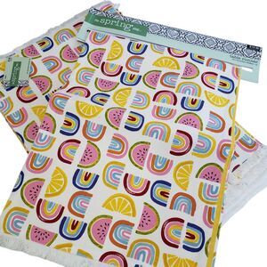 NEW The Spring Shop Cloth Table Runner (13x72) and 5 Matching Placemats  (13x18)